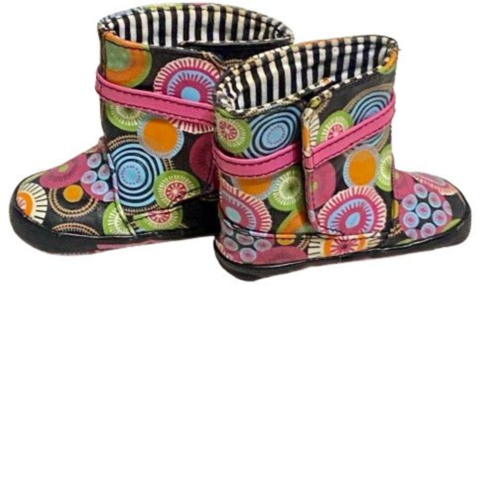Trim foot Boots Girls Size 3 Boho Bohemian Hippie Trending Colorful